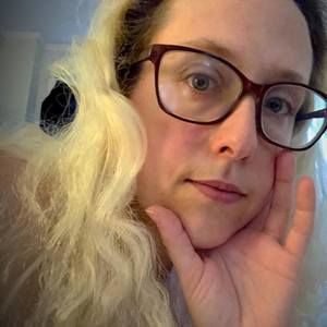 Meet your Posher, Katherine